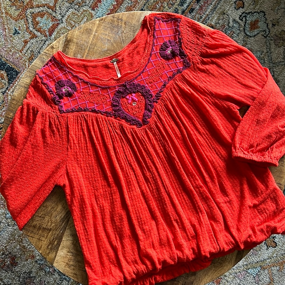 Free People women’s small top.